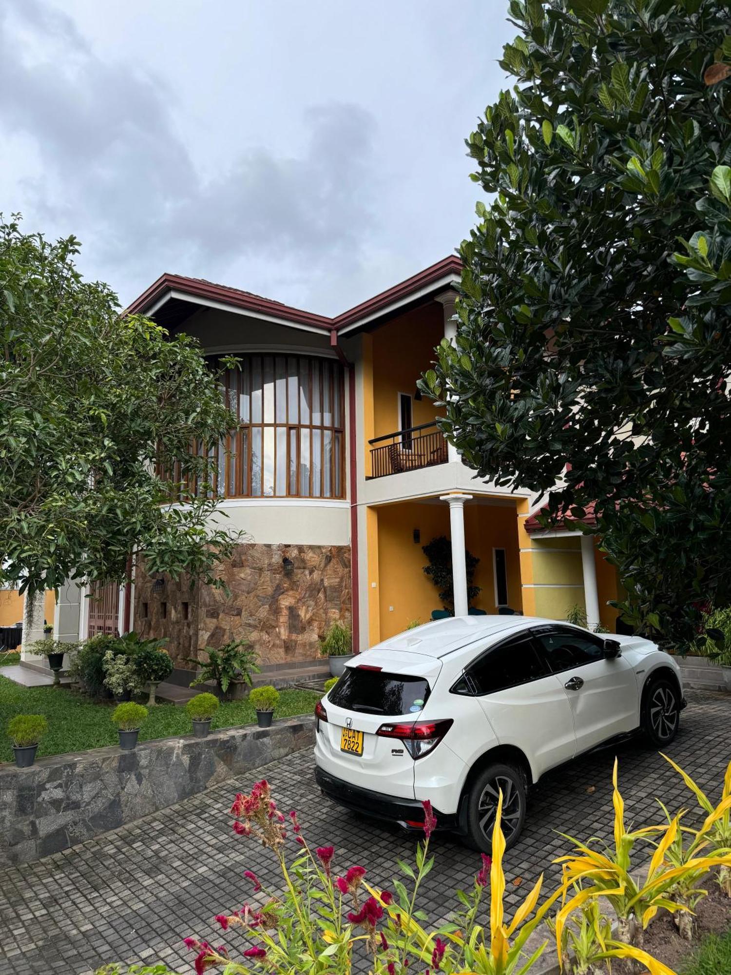 Bigcity Villa - Airport Transit Hotel Katunayaka Екстериор снимка